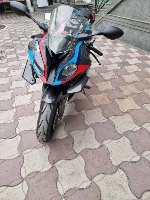 BMW S1000RR sotiladi