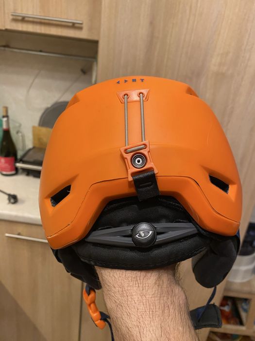 Каска за ски Giro размер S