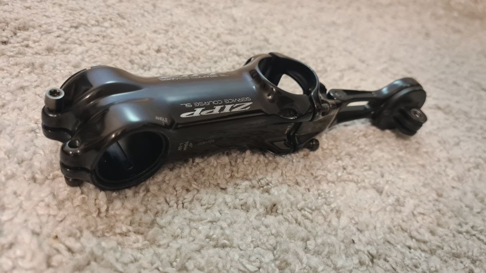 Pipa ghidon ZIPP 90mm / suport garmin