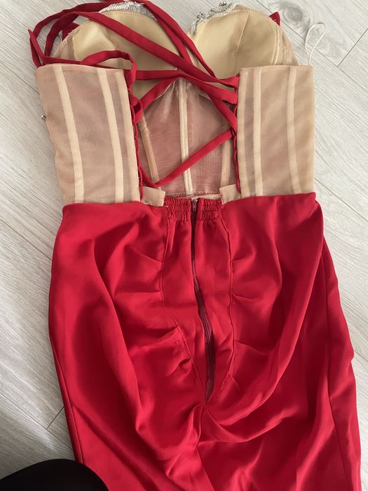 Rochie nasa rosie lunga