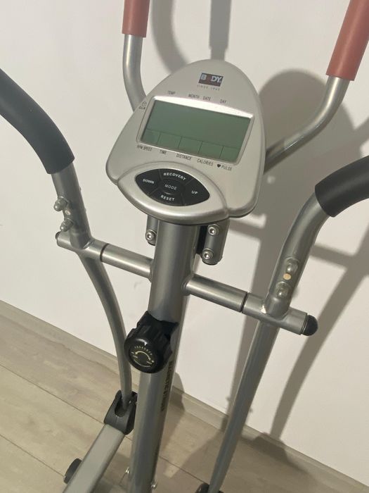Bicicletă Eliptică Magnetică Body Sculpture BE6650D Magnetic Strider