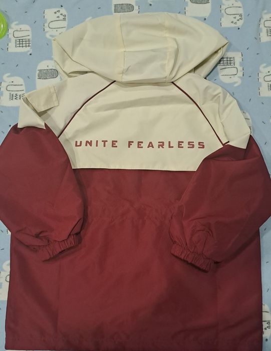 Куртка 2 в 1, ветровка + кофта