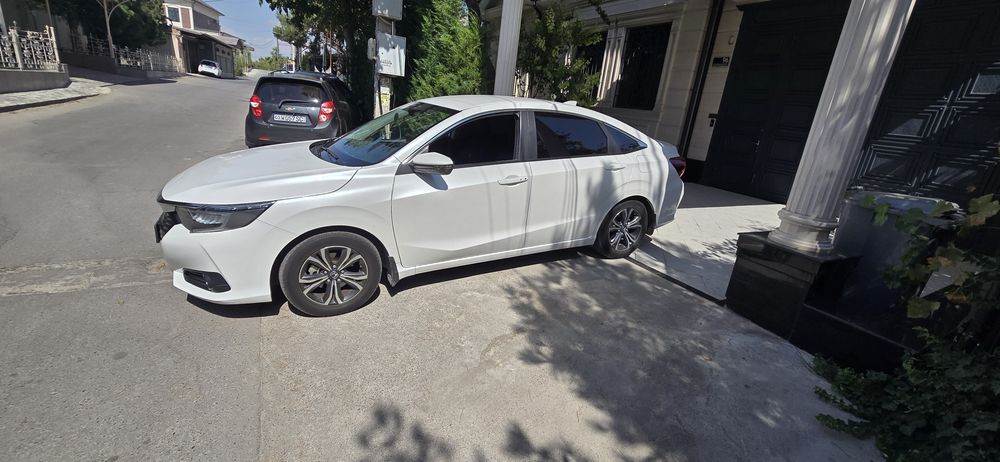 Honda crider sotiladi