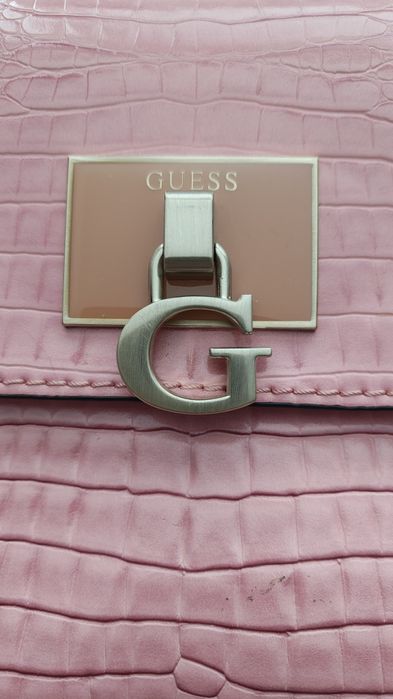 Дамска чанта Guess