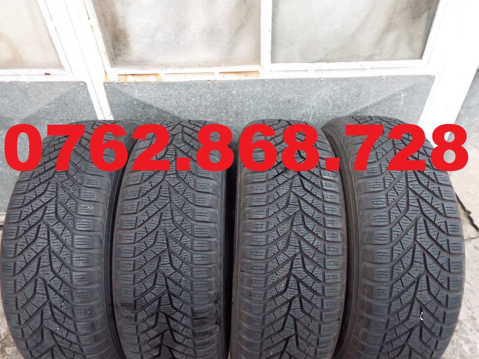 vand 4 anvelope de iarna 215/60/16 yokohama [aproape noi] pret 700r