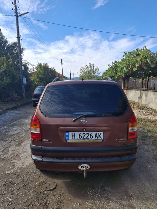 Opel Zafira 2.0 101 к.с.