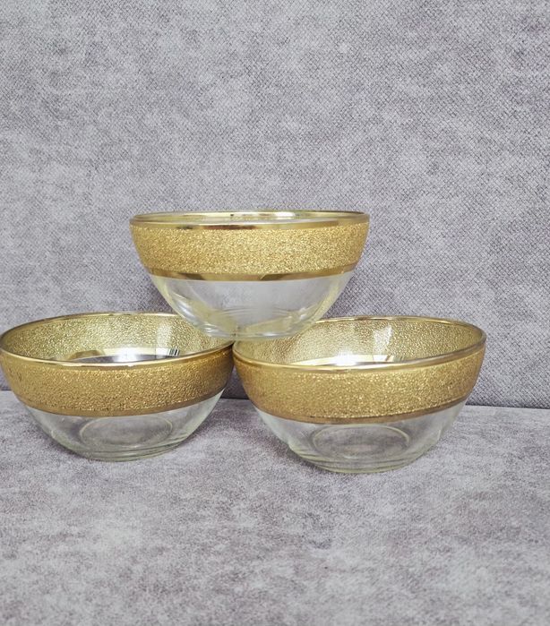 Срочно продам салатницу