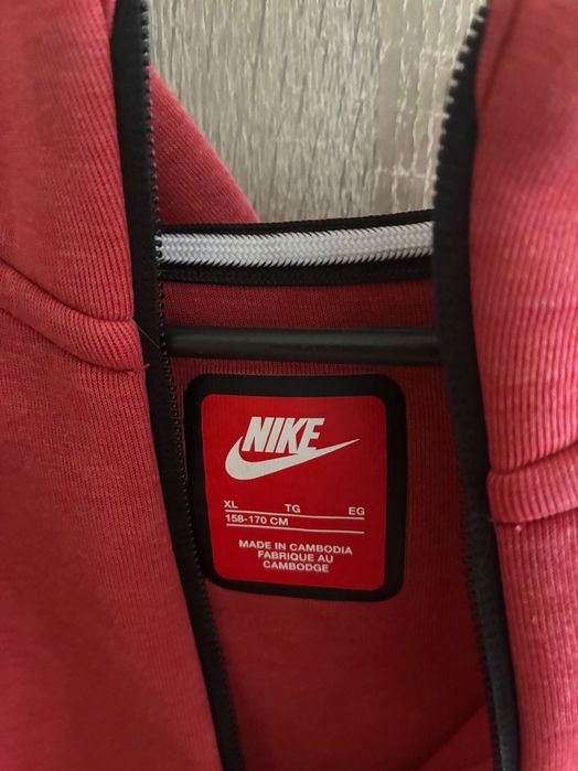 Nike tech fleece