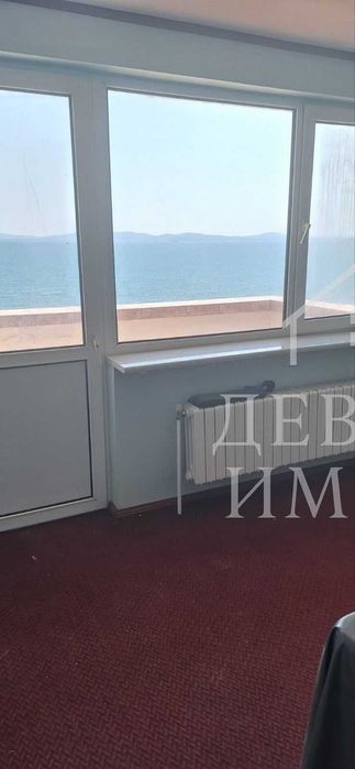 Фронтална Морска Гледка