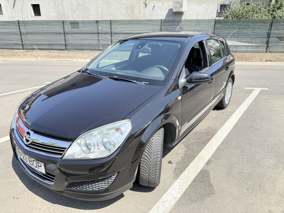 Proprietar de 15 ani Vând Opel Astra H, an 2007, motor 1.3 CDTI