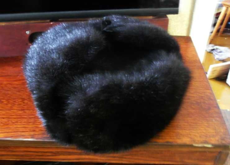 Шапка ушанка, размер примерно 58-59