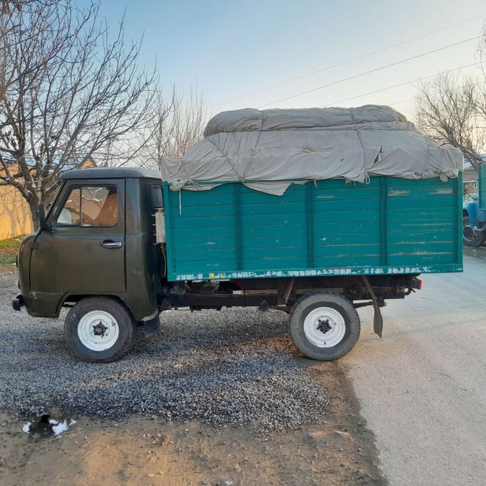 UAZ 1986 yil ideal holatda.