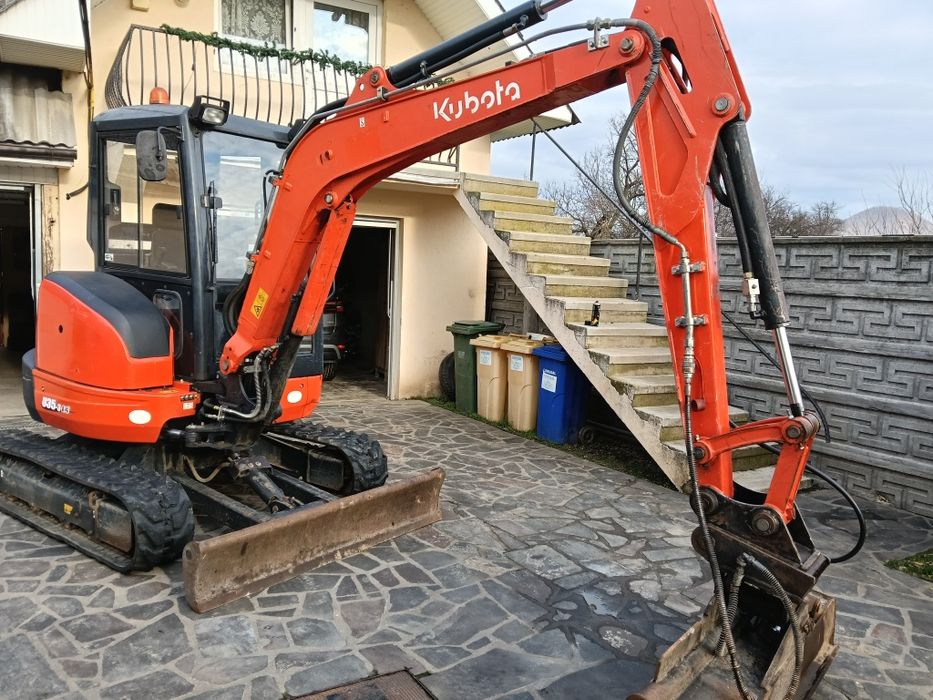 Miniexcavator kubota u 35
