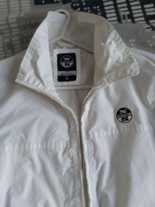 Vand geaca Fashion de calitate noua, produs de import Italia.Mar.L