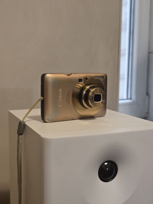 Canon ixus 100 is