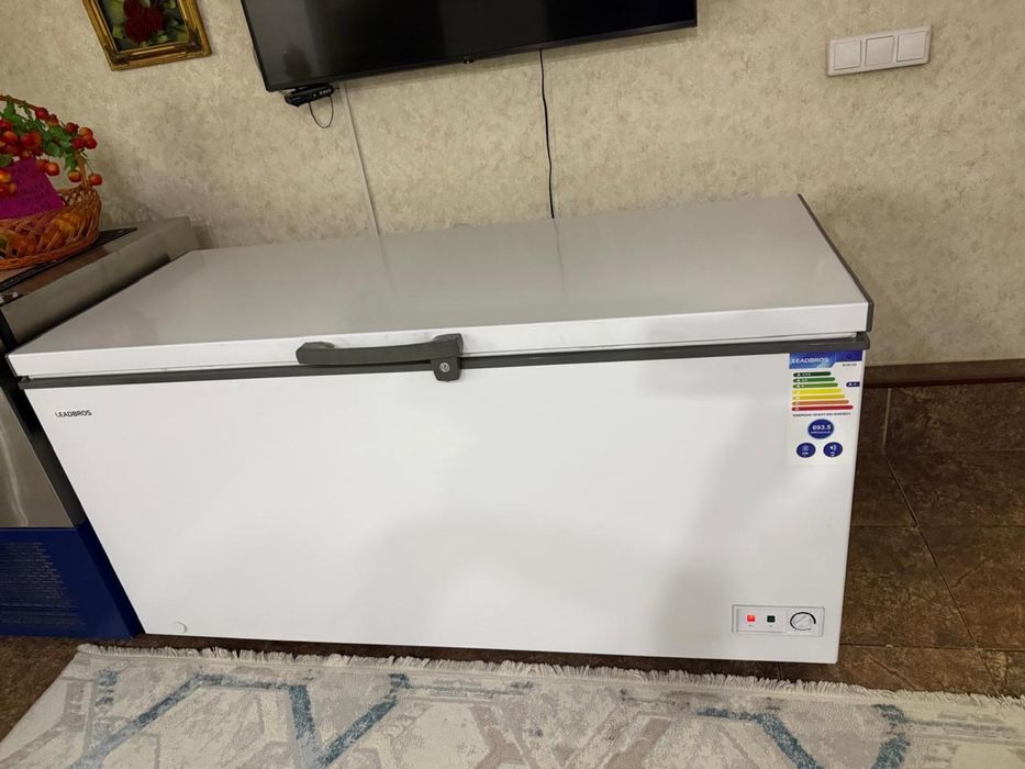 большой морозильник LEADBROS