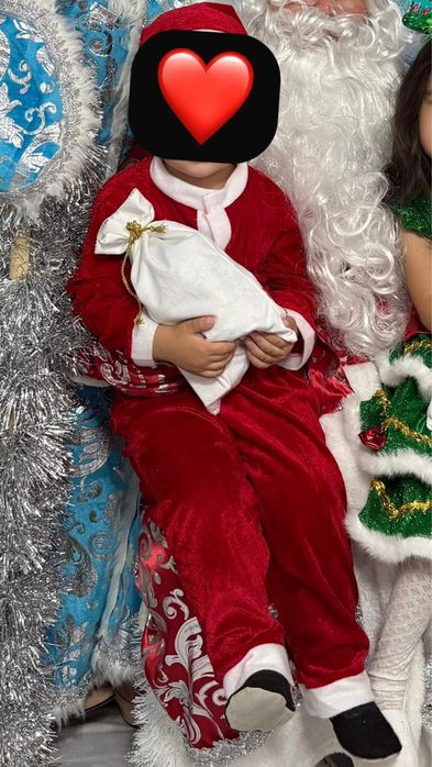 Продается  Костьюм Санта Клауса