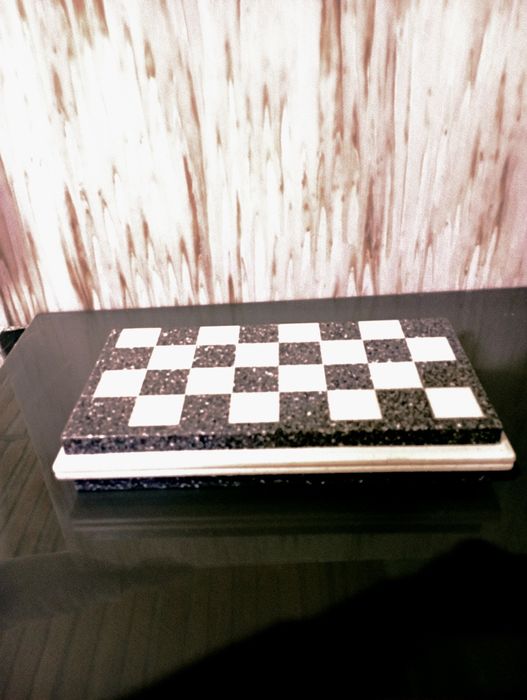 Шахматная доска ручной работы