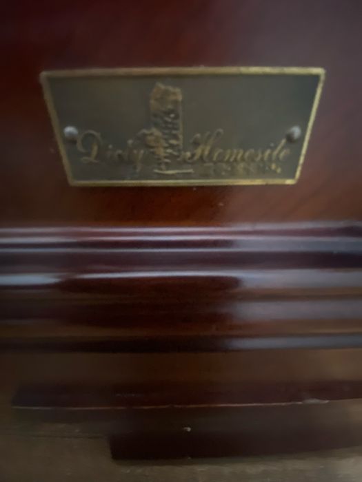 Продам двуспальную кровать