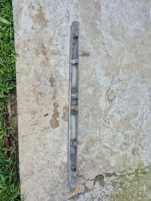 Продам молдинг…….