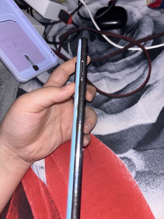 Продам Redmi Note 8 Pro на запчасти или можно купить и востановить