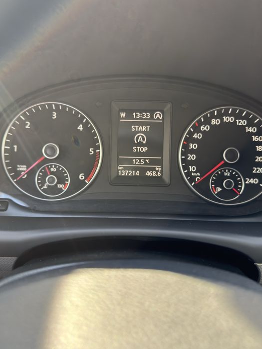 VW Touran 2.0 TDI DSG 2013 • MATCH • 137.251 km reali • Bi-Xenon •Navi