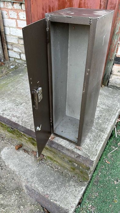 Продам сейф в хорошем состоянии