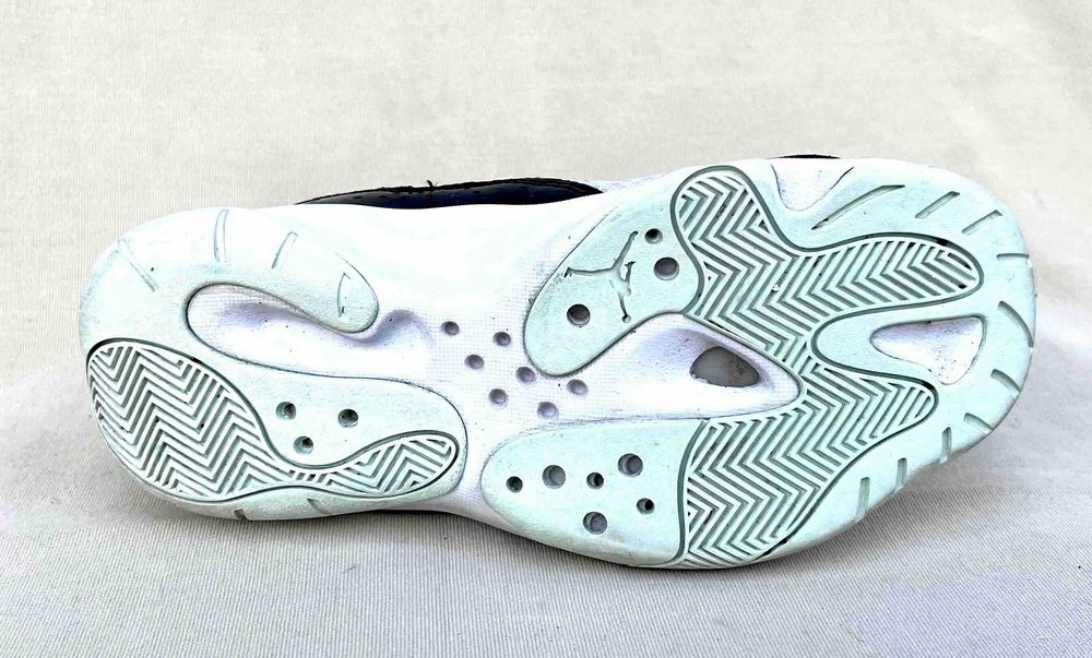 Air Jordan 11 CMFT Low "Concord" Sneakers Alb Negru Piele Nr.36