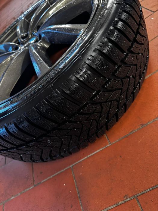 Se vinde jante aliaj specifice pt iarnă