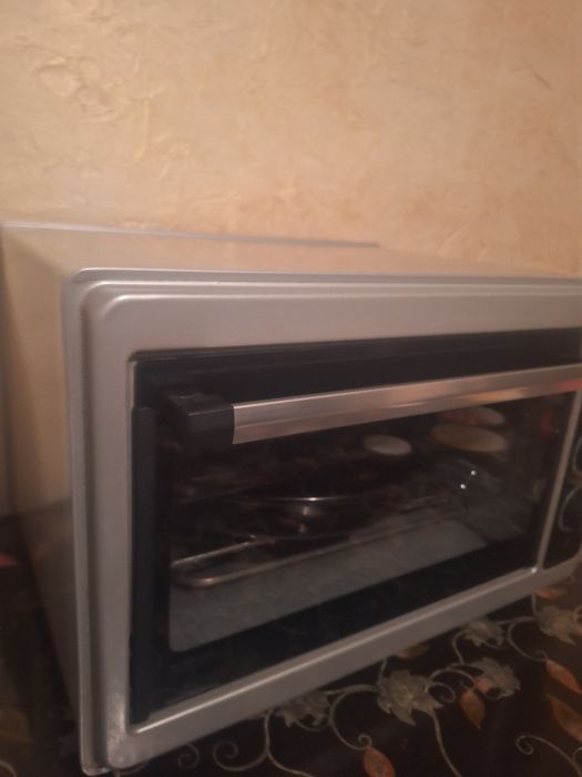 Продам духовку Asel  в отличном состоянии