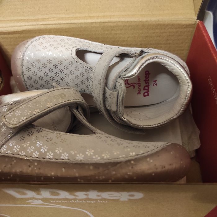 Incaltari/sandale/ tenesi/pantofi bebe/fetitaa