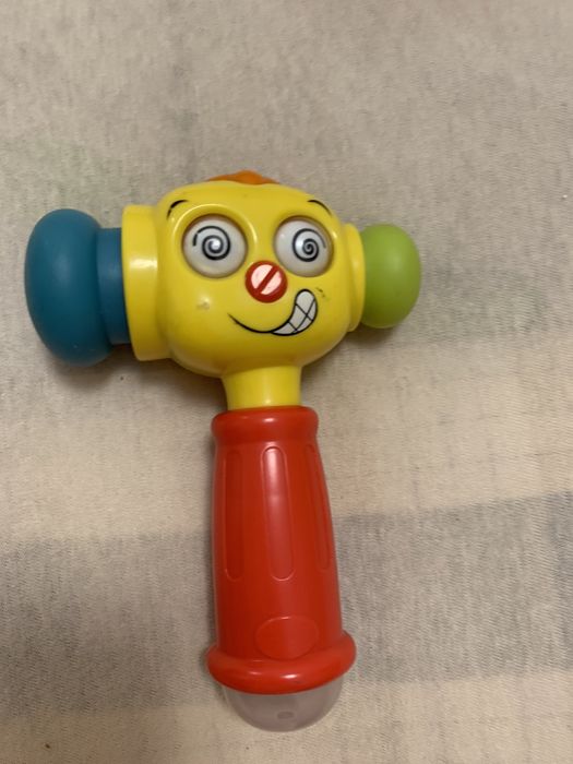 Игрушки музыкальные и развивающие