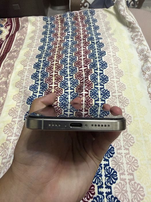 Продам i phone 15 pro max 256 gb eac