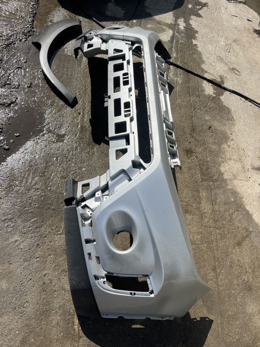 Предна броня Suzuki Vitara 2018- 6броя