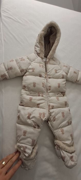 Vând combinezon/salopeta marimea 73