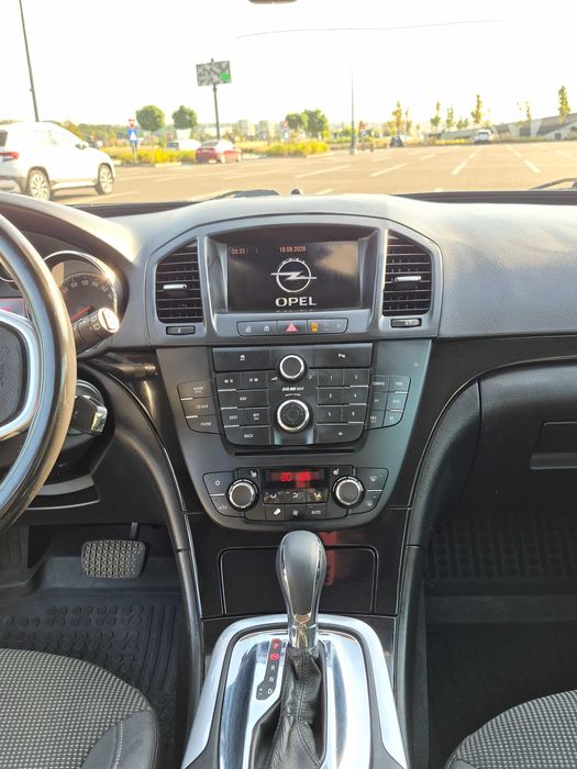 OPEL Insignia 2011 — imagine 5