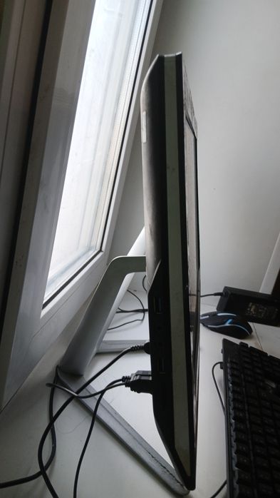 Моноблок Lenovo харошый