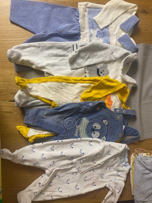 Set H&M nou nascut marimea 56 (body, pantaloni, salopeta, combinezon)