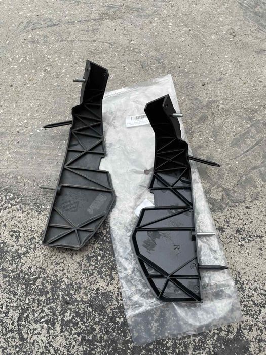 Амортисьор Dodge Challenger  след 2015  халоген,държач броня