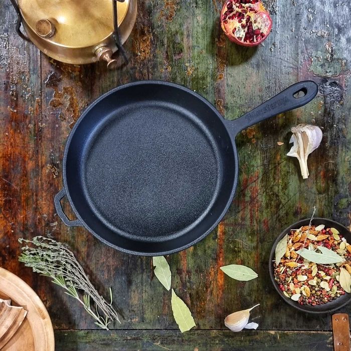 Чугунени съдове ТМ "МАЙСТЕРНЯ", различни видове и размери