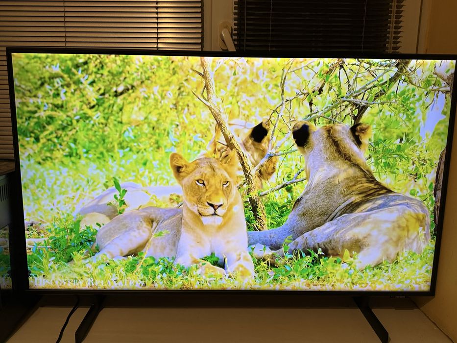 Продам Samsung Smart Tv 43 диагональ