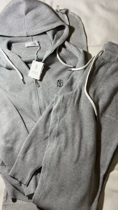 Brunello Cucinelli Спорт Костюм