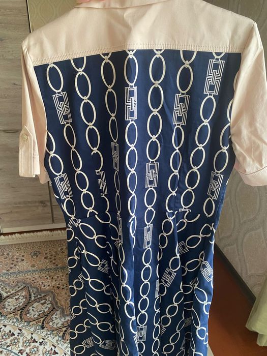 Платье разные каждая по 5000, торг есть