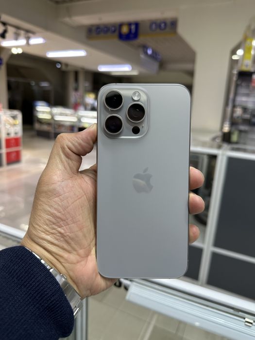 Айфон 15 про Макс 256 гб