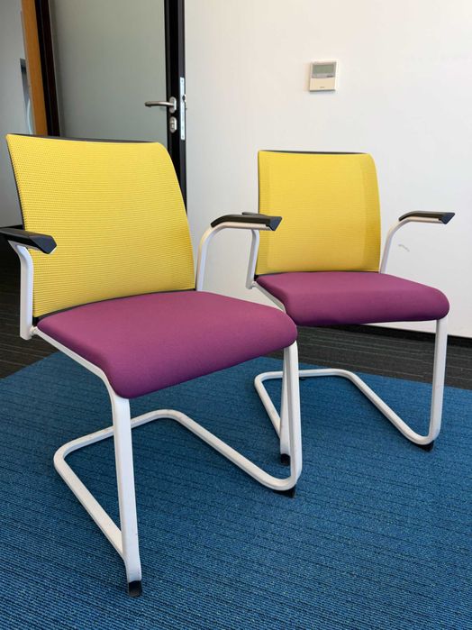 Офис столове и маса