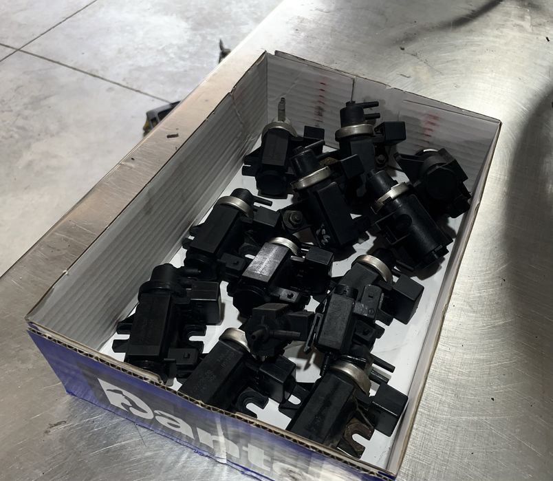 Вакум клапан N75 - регулатор Pierburg за BMW/ VW / AUDI / SEAT