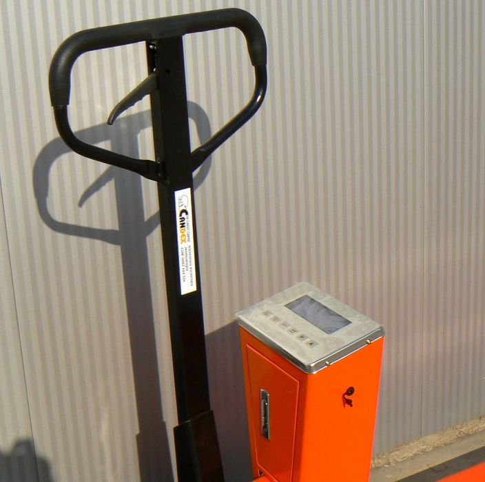 Кантарни палетни колички