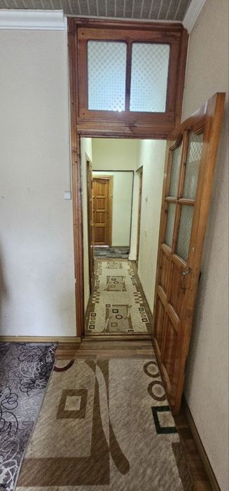 Аренда коракамиш 1/3 2.хонали 2.этаж оилага