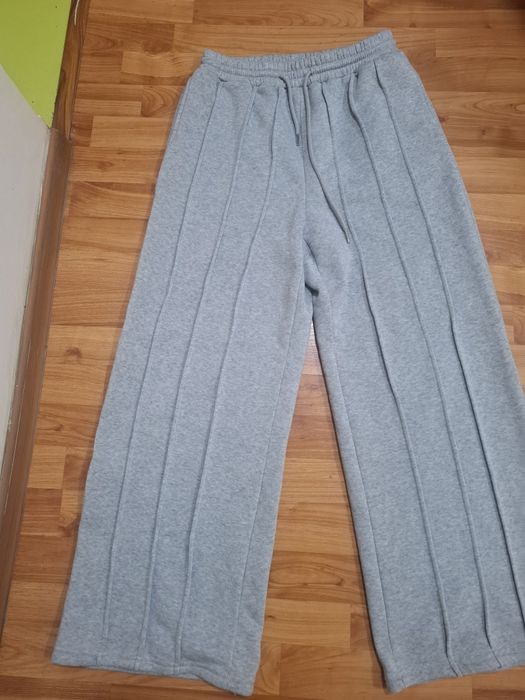 Pantaloni damă,marime L