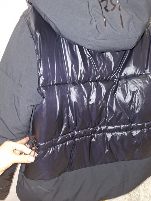 Продам зимнюю куртку